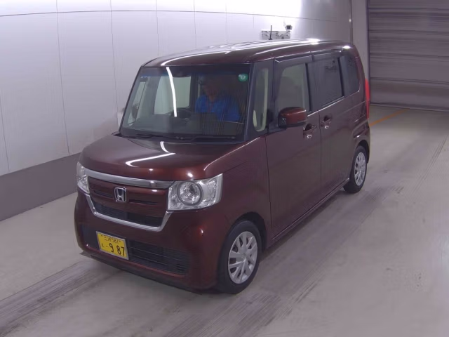 HONDA N-BOX