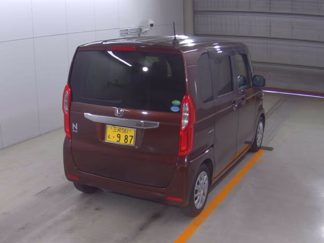 HONDA N-BOX
