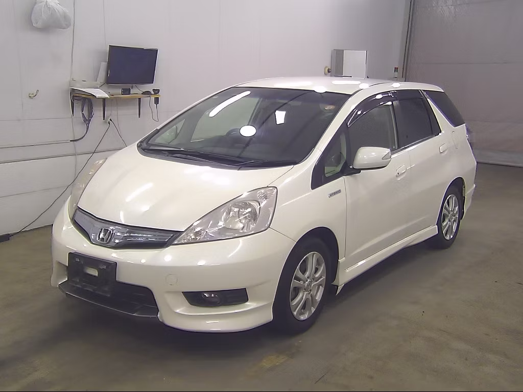 HONDA FIT SHUTTLE
