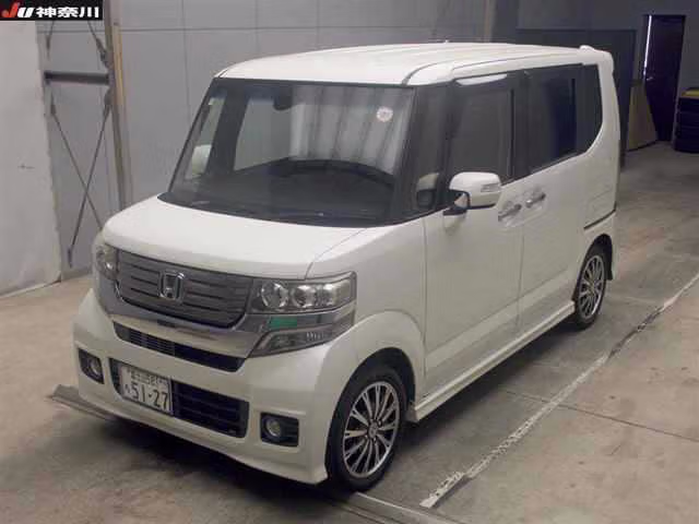 HONDA N-BOX