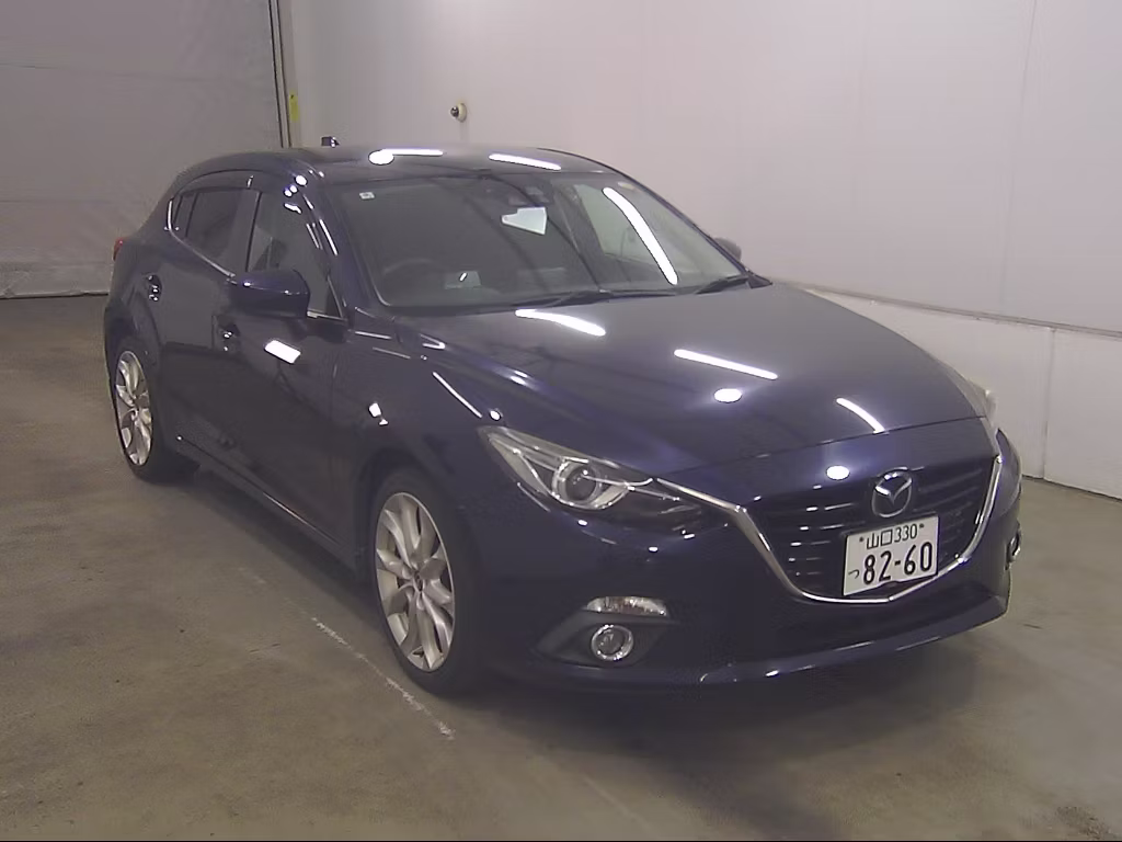MAZDA AXELA