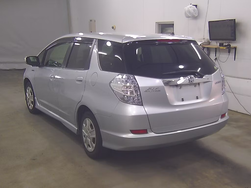 HONDA FIT SHUTTLE