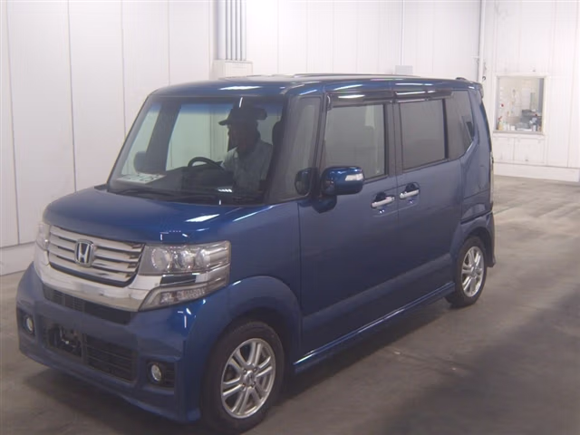 HONDA N-BOX