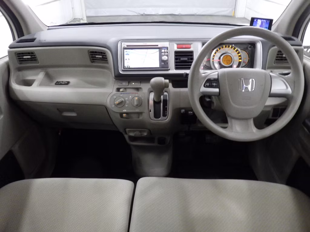 HONDA LIFE
