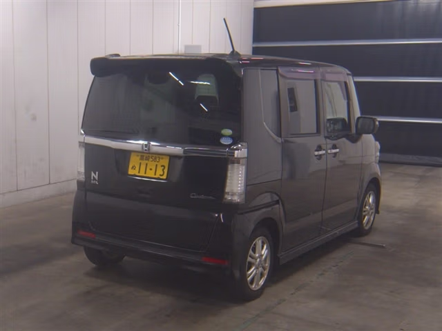 HONDA N-BOX