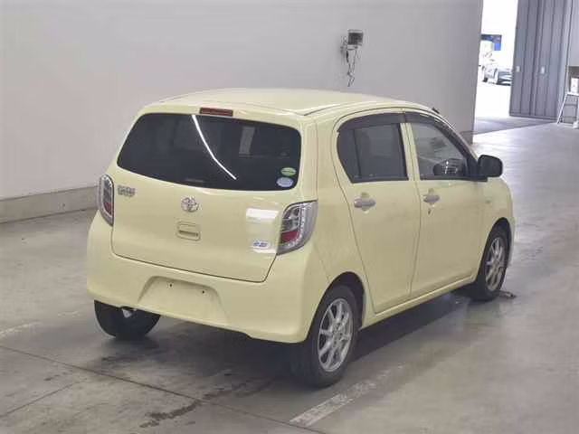 TOYOTA PIXIS EPOCH