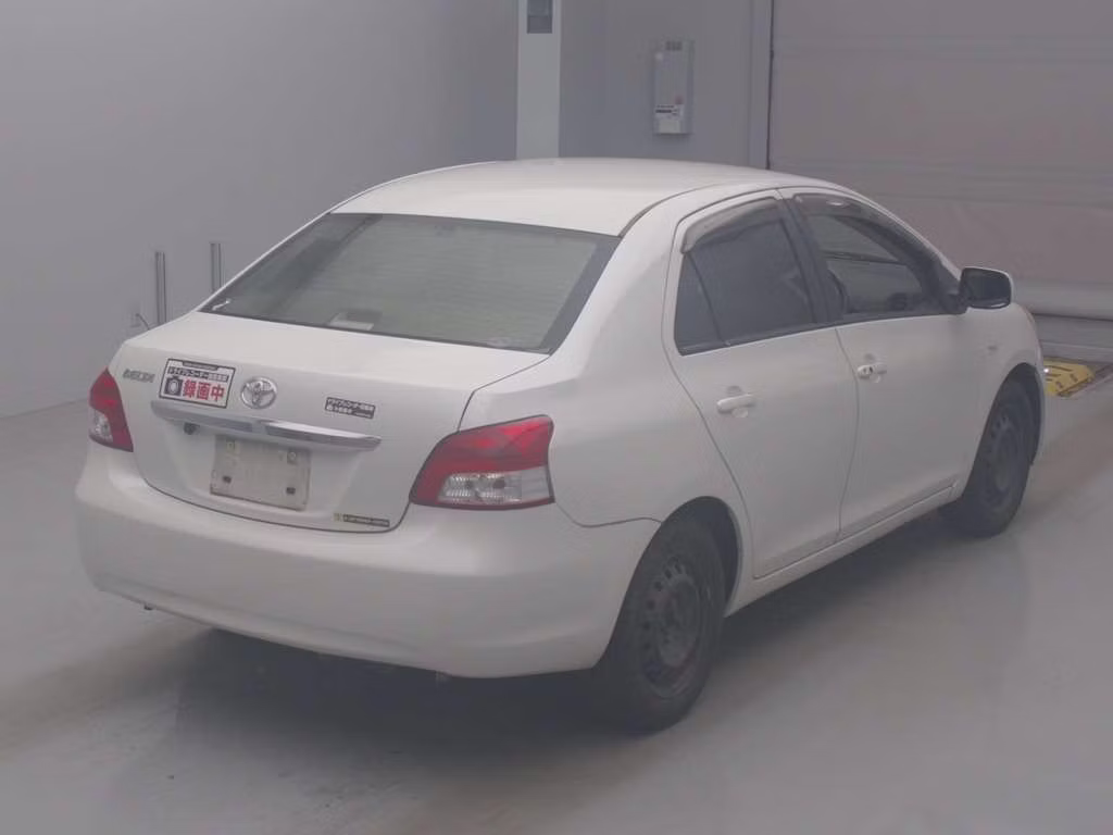 TOYOTA BELTA