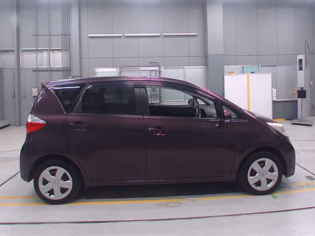TOYOTA RACTIS