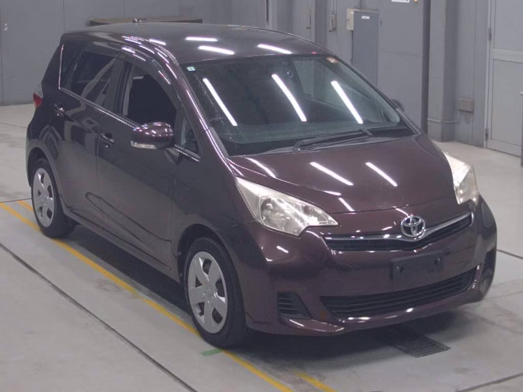 TOYOTA RACTIS