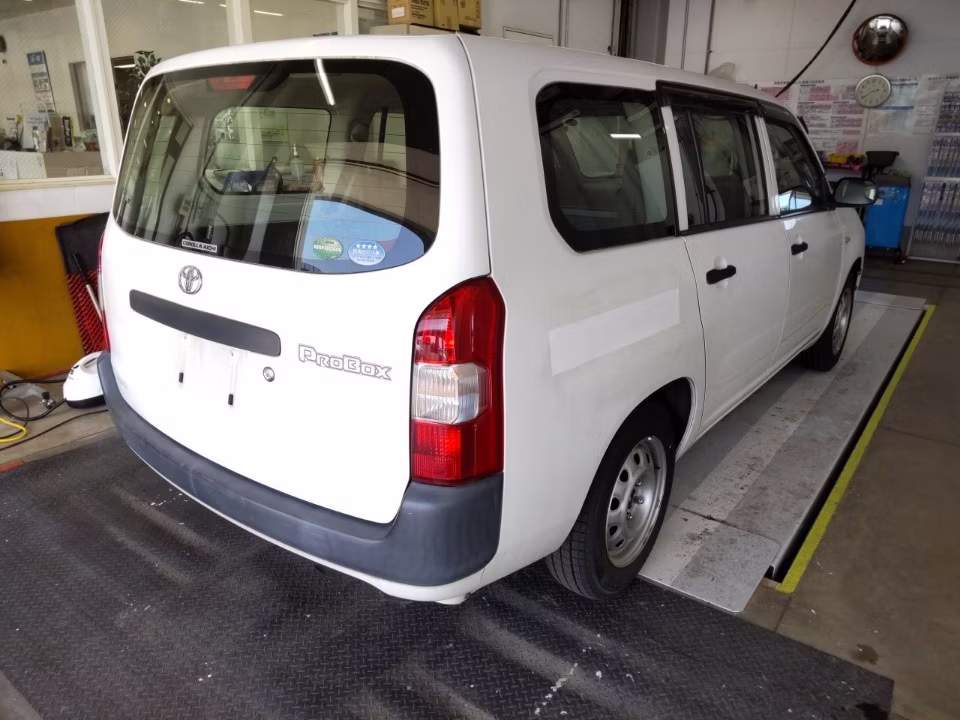 TOYOTA PROBOX