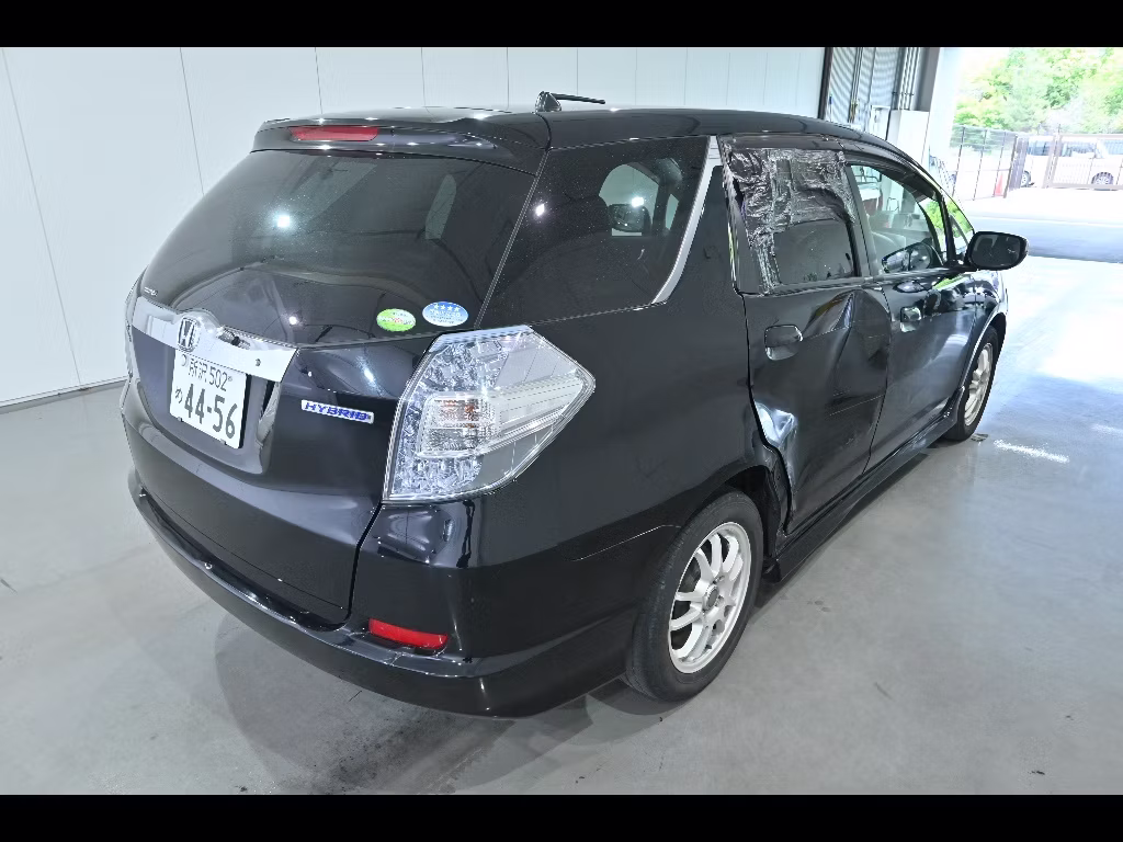 HONDA FIT SHUTTLE