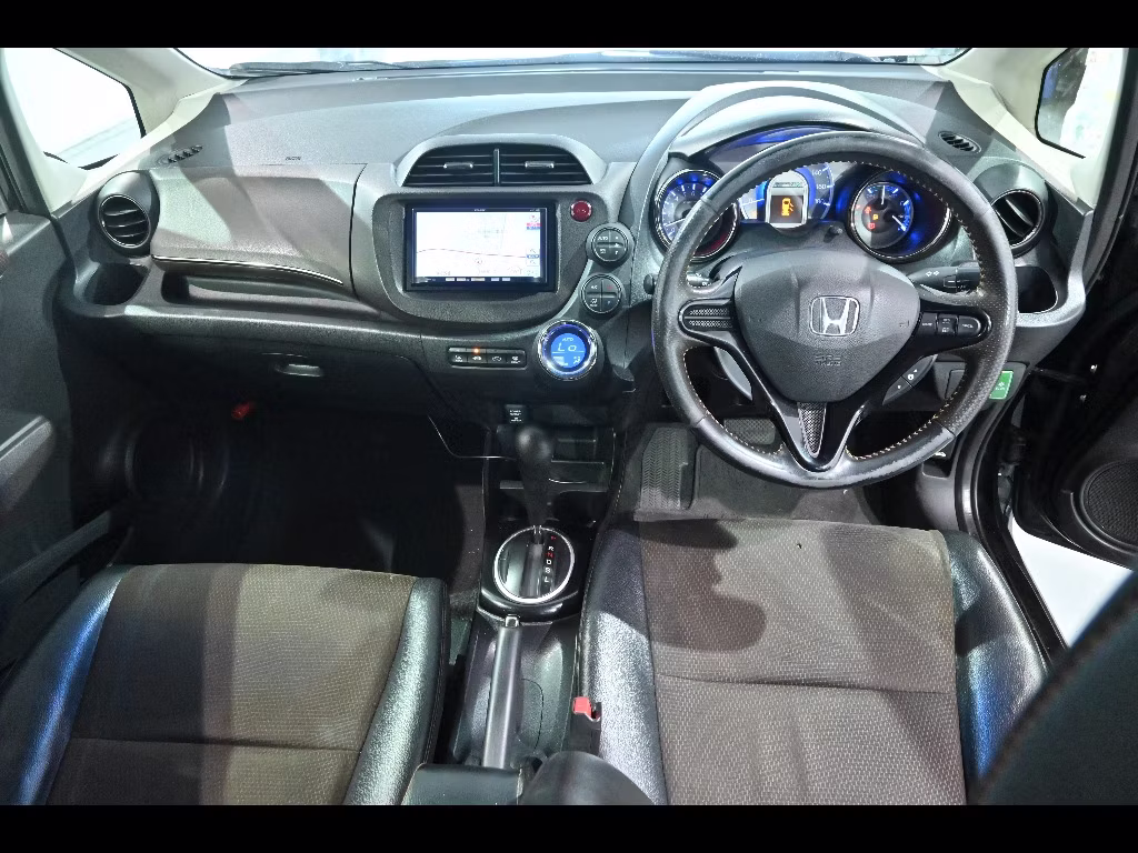 HONDA FIT SHUTTLE