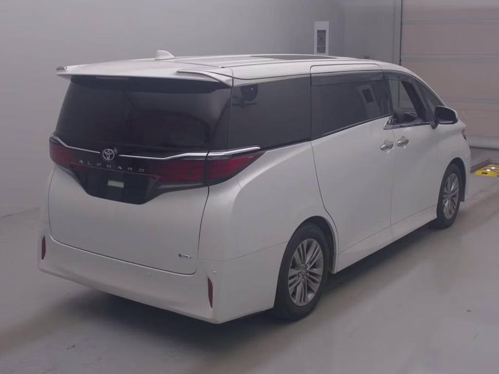 TOYOTA ALPHARD