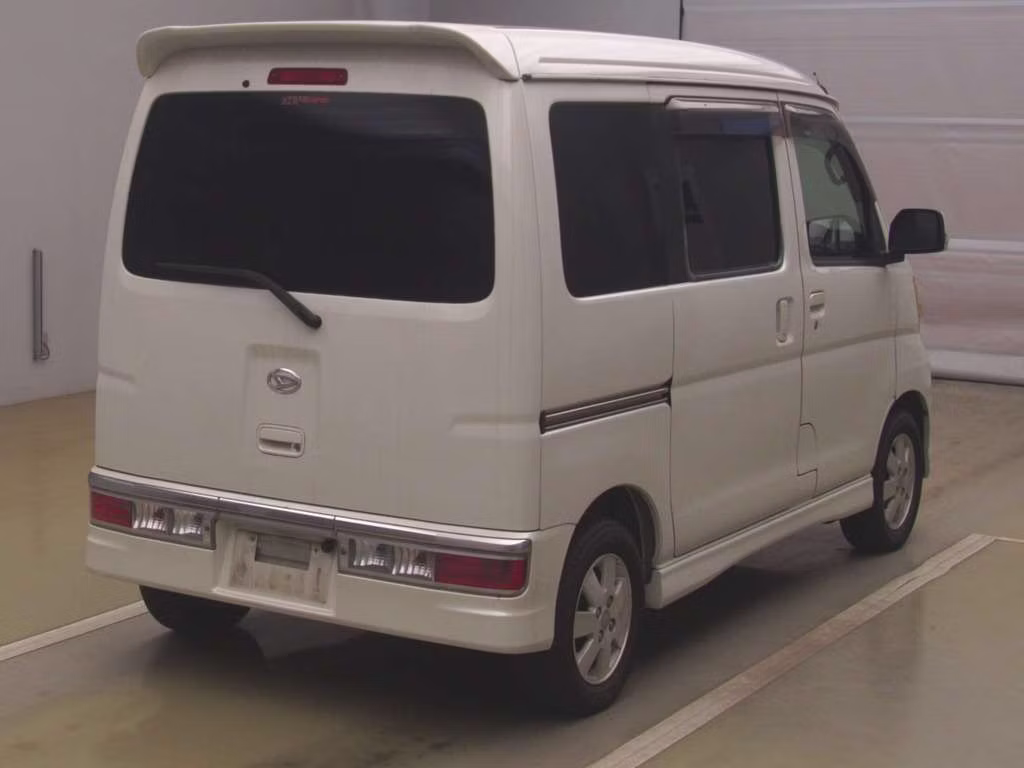 DAIHATSU ATRAI