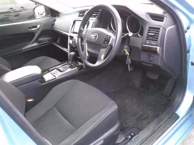 TOYOTA MARK X