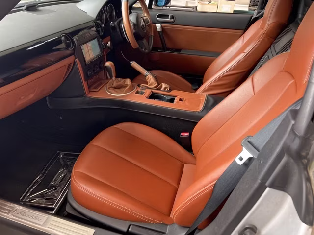 MAZDA ROADSTER