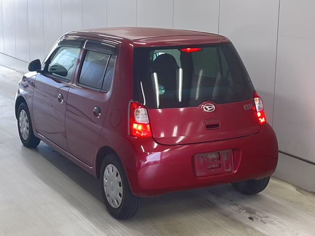 DAIHATSU ESSE