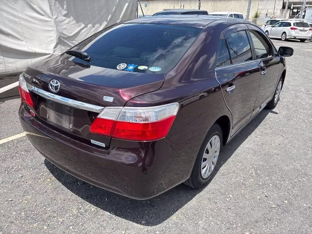 TOYOTA PREMIO