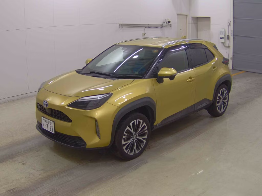 TOYOTA YARIS CROSS