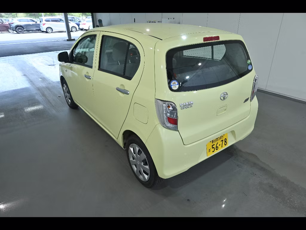 TOYOTA PIXIS EPOCH