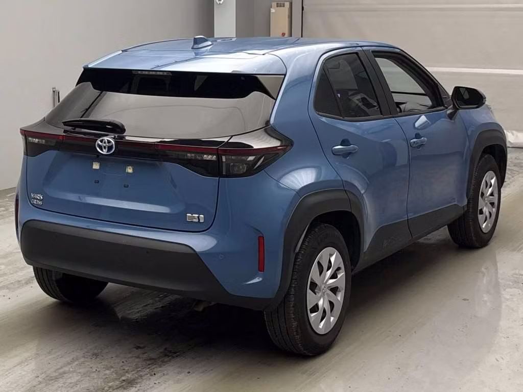 TOYOTA YARIS CROSS