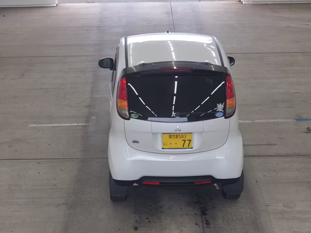 MITSUBISHI I