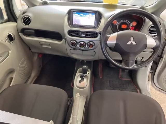 MITSUBISHI I