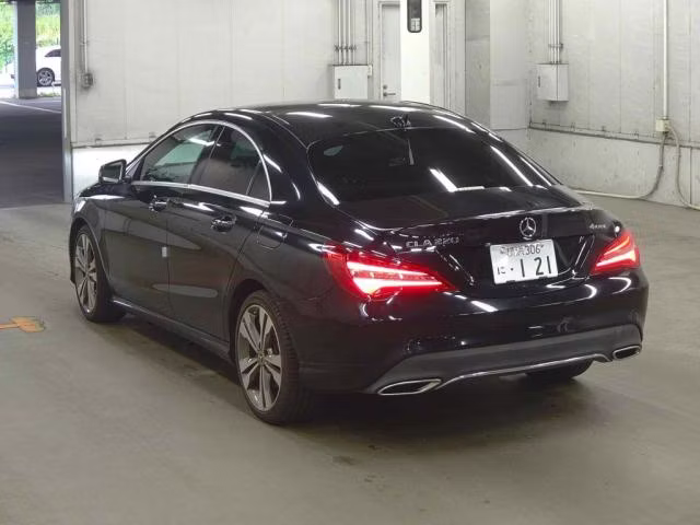 MERCEDES-BENZ CLA-CLASS