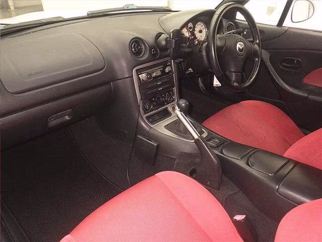 MAZDA ROADSTER