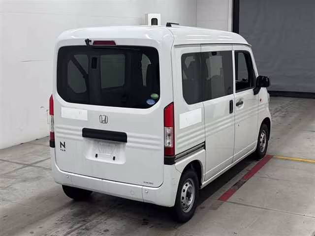 HONDA N-VAN