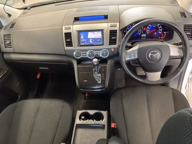 MAZDA MPV