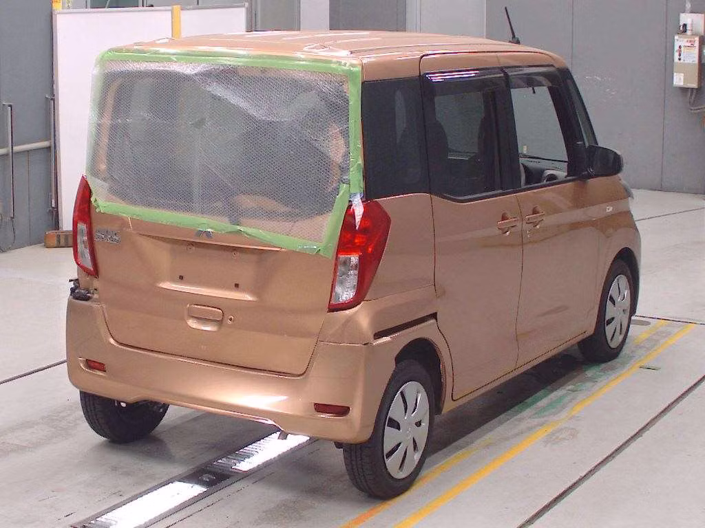 MITSUBISHI EK SPACE