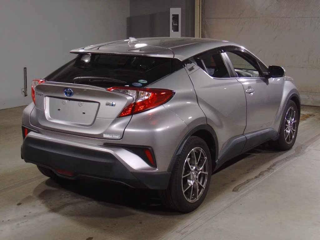 TOYOTA C-HR