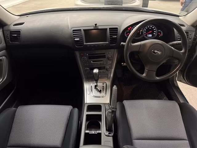 SUBARU LEGACY