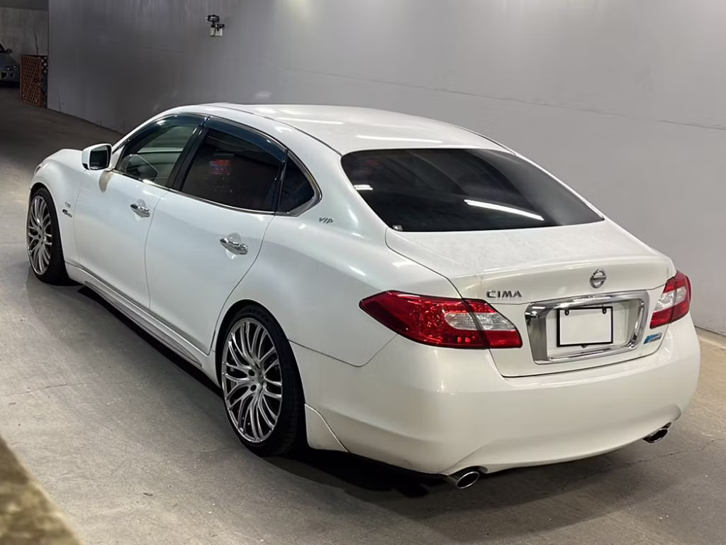 NISSAN CIMA
