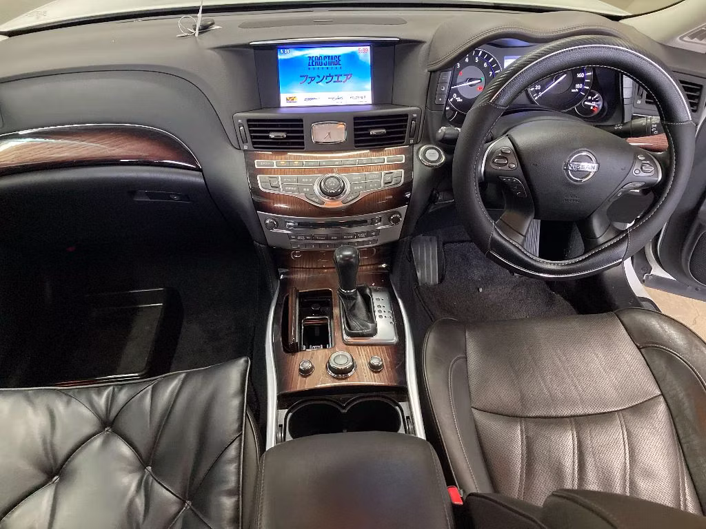 NISSAN CIMA