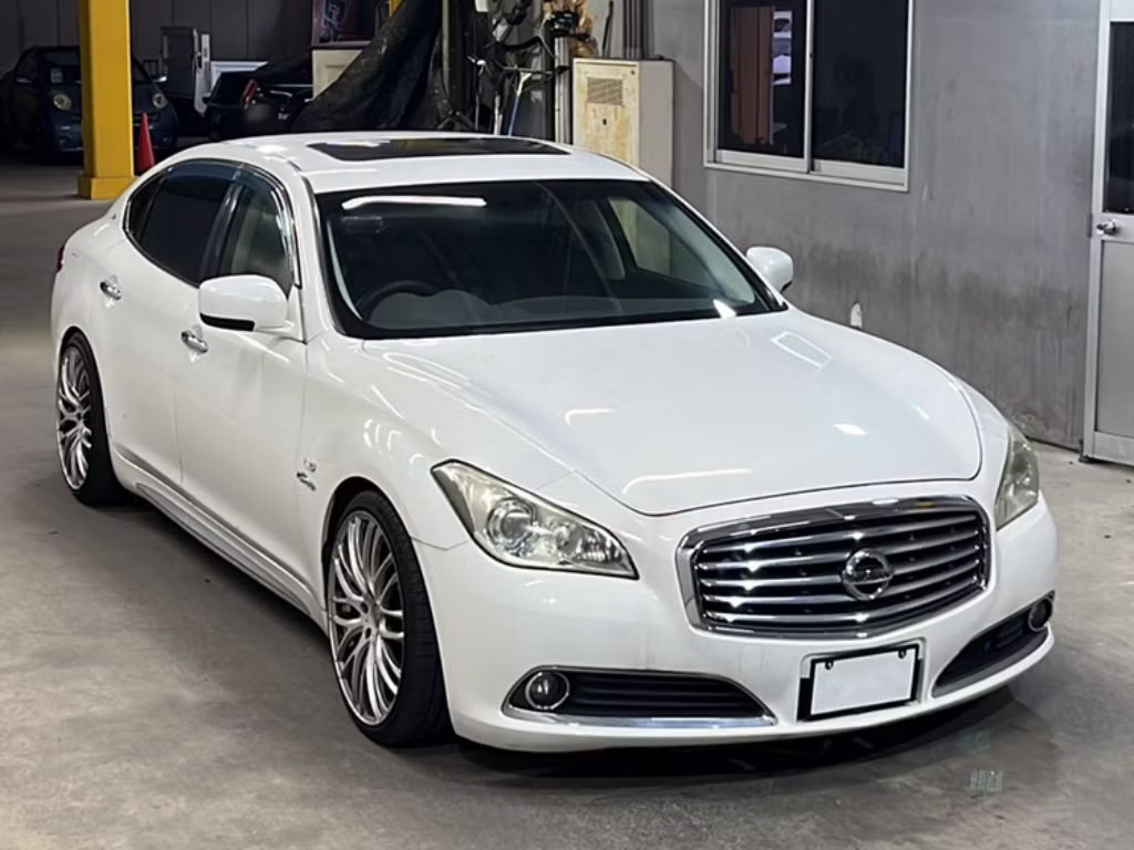 NISSAN CIMA