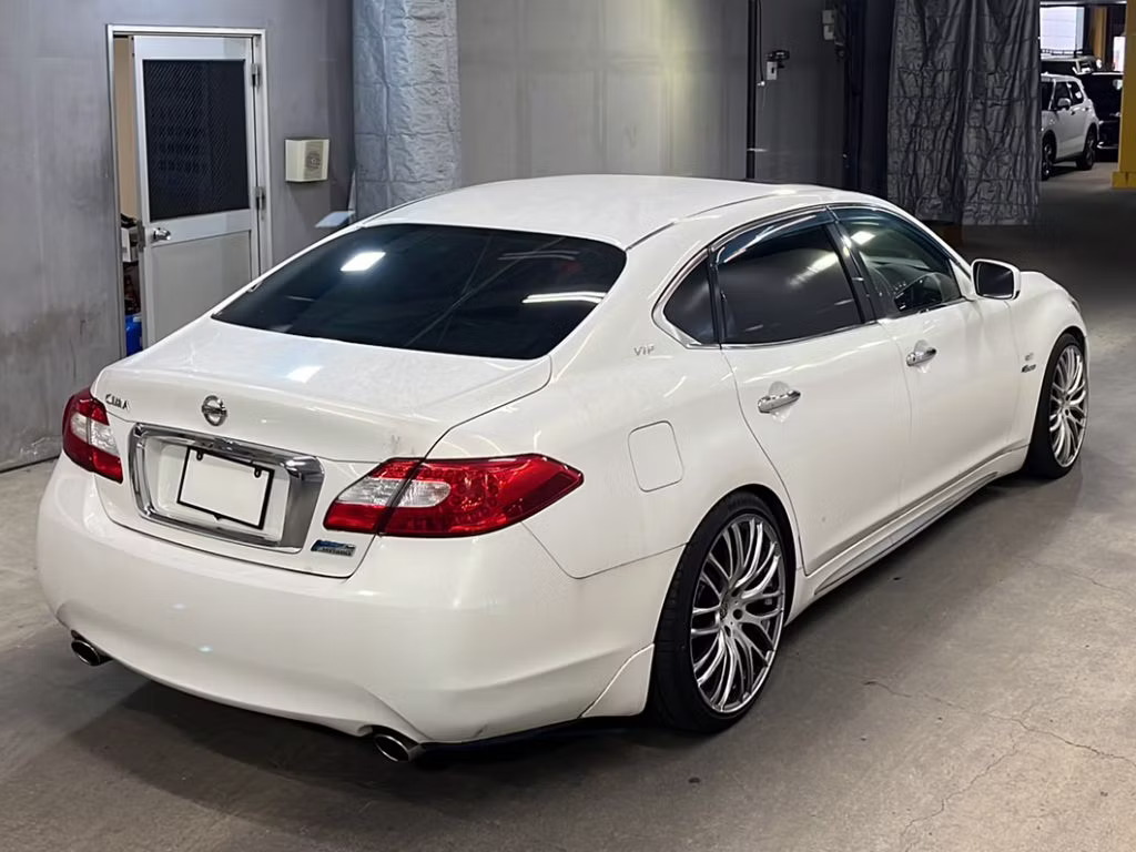 NISSAN CIMA