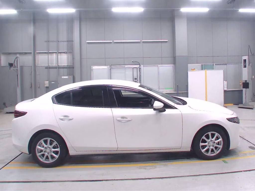 MAZDA MAZDA3
