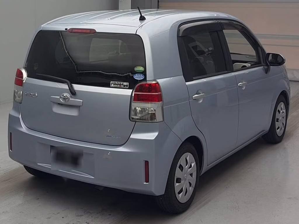 TOYOTA SPADE