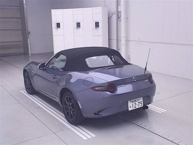 MAZDA MX-5