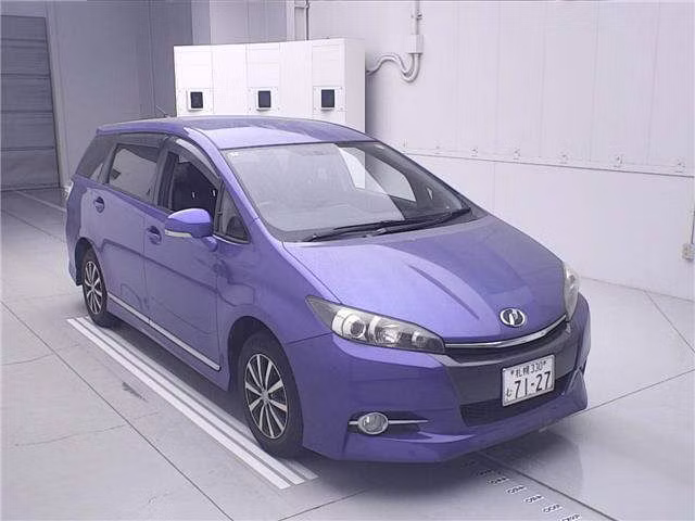 TOYOTA WISH