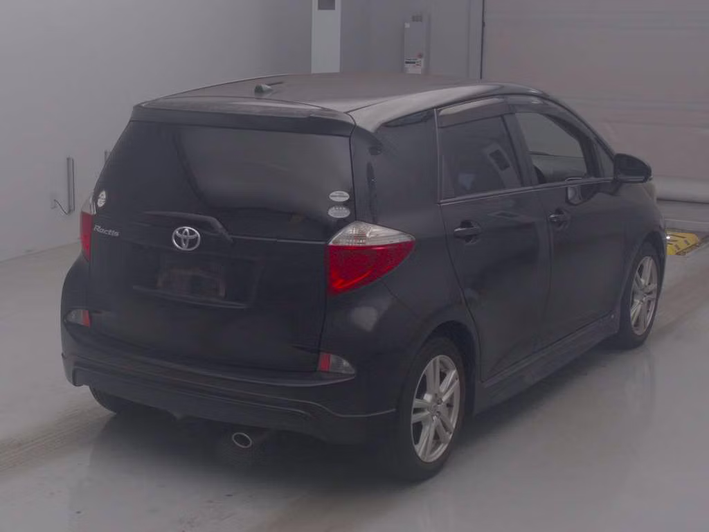 TOYOTA RACTIS