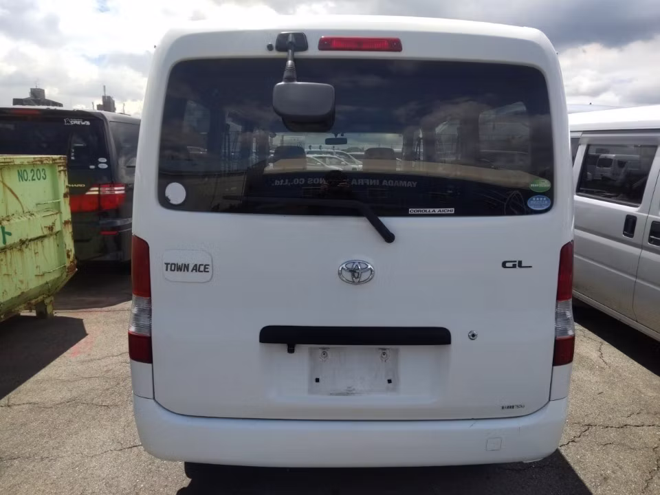TOYOTA TOWN ACE