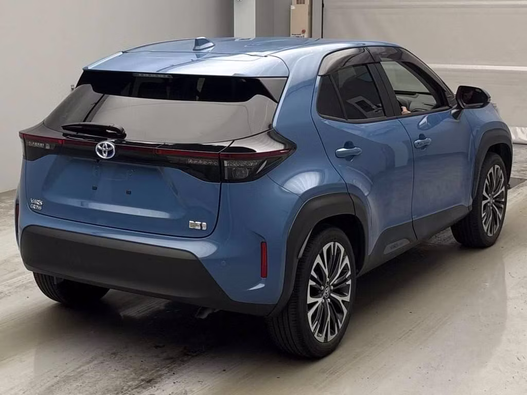 TOYOTA YARIS CROSS