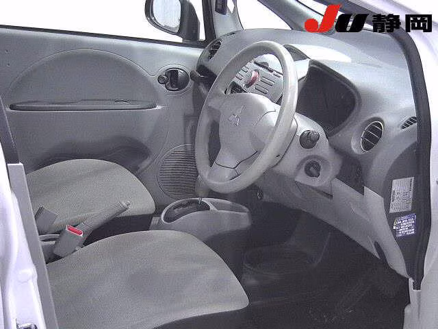 MITSUBISHI I