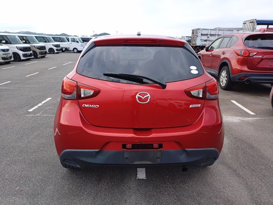 MAZDA DEMIO