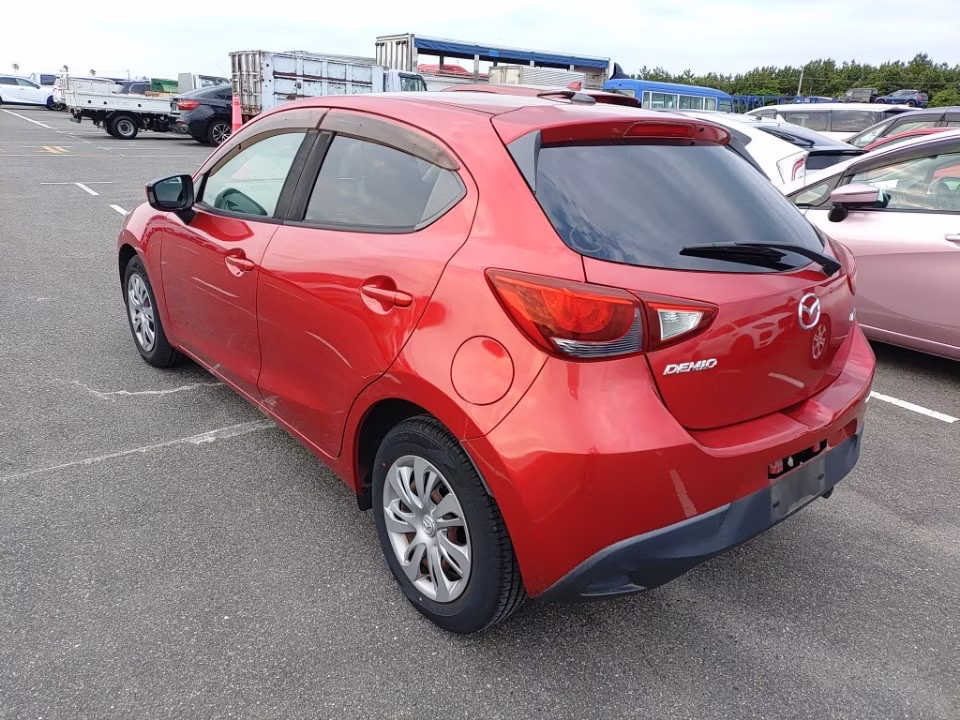 MAZDA DEMIO