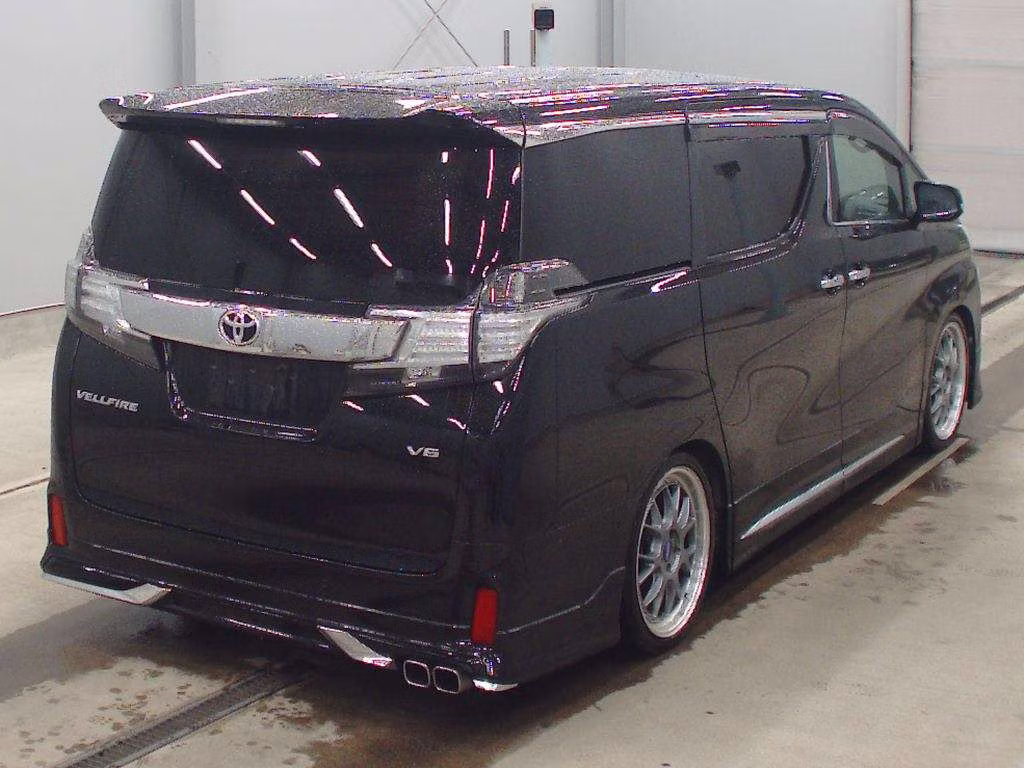 TOYOTA VELLFIRE