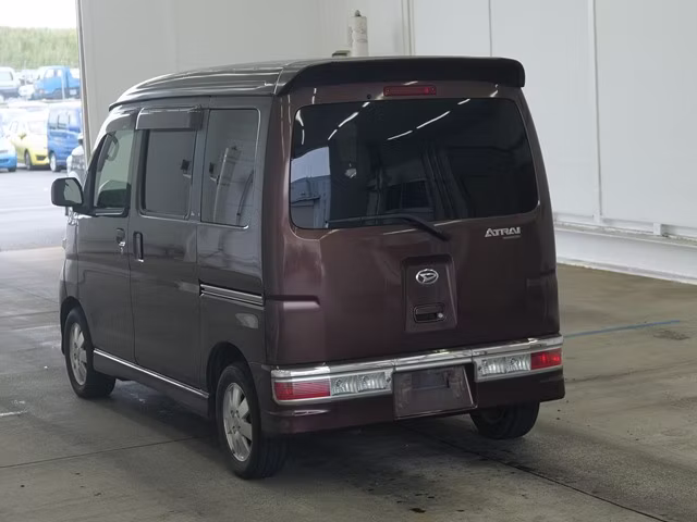 DAIHATSU ATRAI